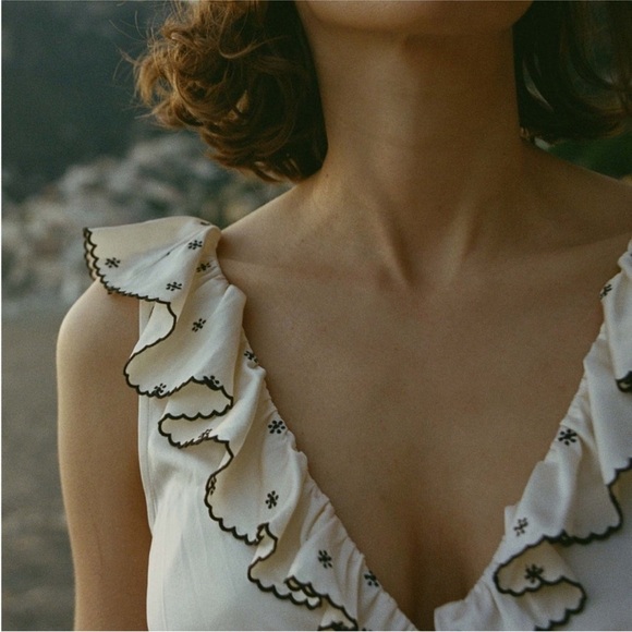 Doen silk dress - Picture 4 of 10